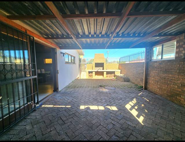 3 BEDROOM HOUSE FOR SALE IN RICHMOND ESTATE